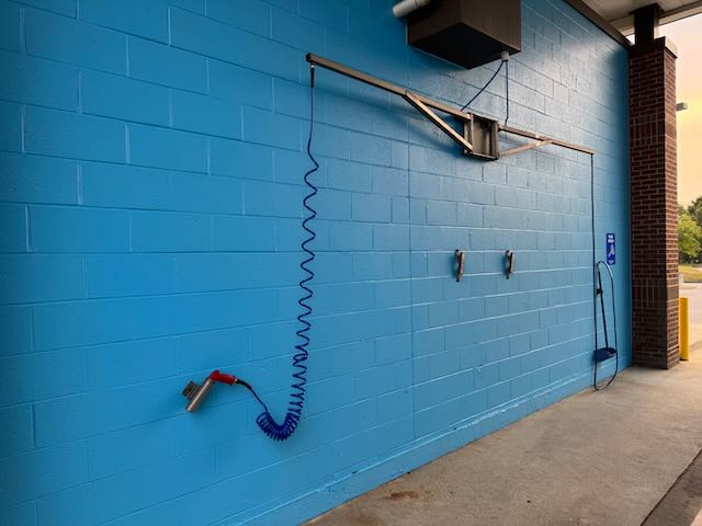 Car wash equipment and bays